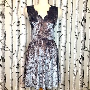 Design Lab gorgeous blue/grey crushed velvet dress